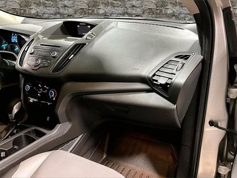 Used 2017 Ford Escape S image 23