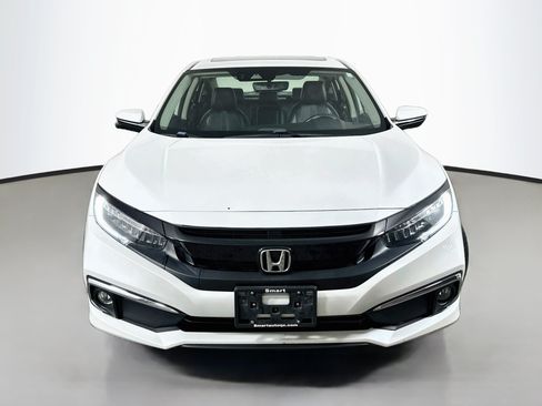 Used 2019 Honda Civic Touring image 2