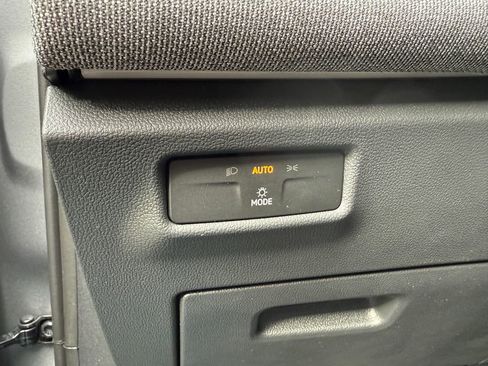 New 2026 Volkswagen Tiguan S image 20