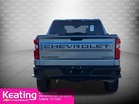 Used 2025 Chevrolet Silverado 1500 Custom Trail Boss w/ LPO, Dark Essentials Package AWD/4WD image 7