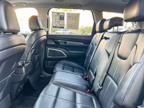 Used 2020 Kia Telluride EX FWD image 23
