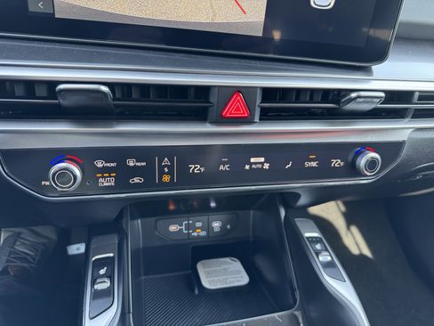 New 2026 Kia Sorento S image 13