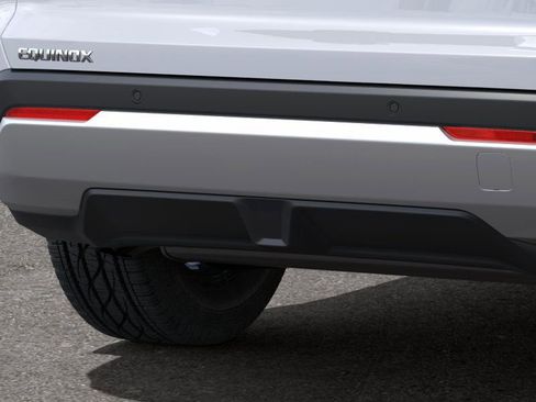 New 2025 Chevrolet Equinox LT w/ Safety and Technology Package image 46