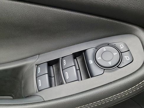 Used 2023 Buick Encore GX Preferred w/ Cold Weather Comfort Package image 27