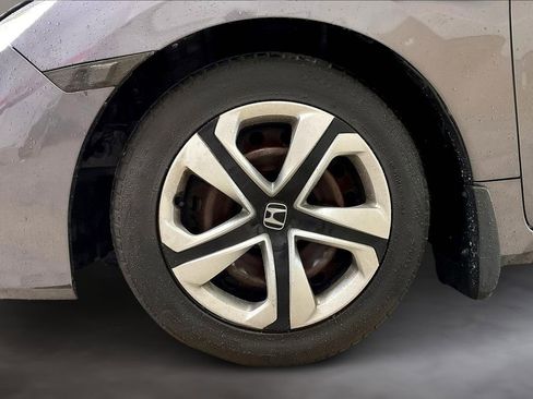 Used 2018 Honda Civic LX image 10