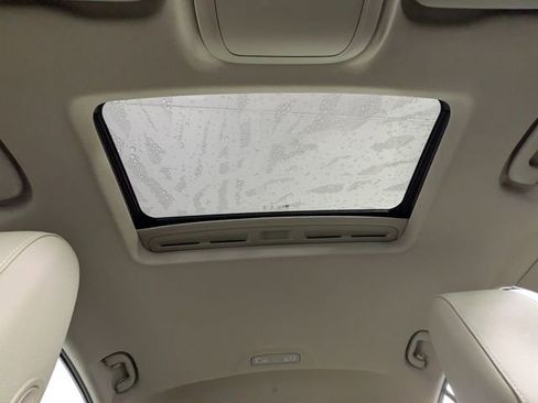 Used 2018 Buick Regal Preferred w/ Driver Confidence Package #1 image 7