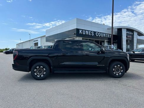 New 2026 GMC Sierra EV Elevation image 9