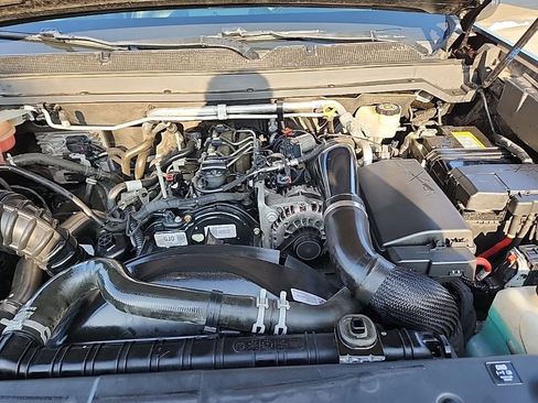 Used 2017 GMC Canyon SLT w/ Driver Alert Package image 27