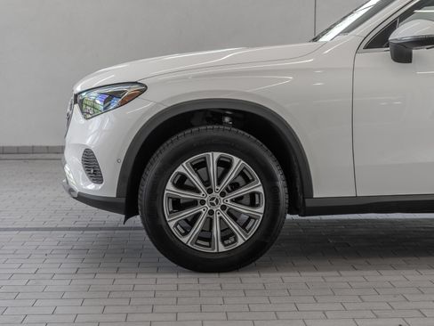 Certified 2024 Mercedes-Benz GLC 300 image 4