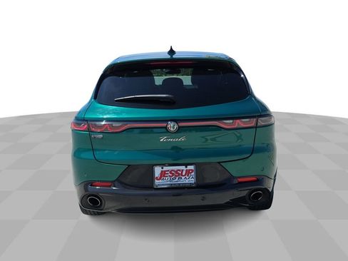 Used 2024 Alfa Romeo Tonale Veloce AWD/4WD image 7