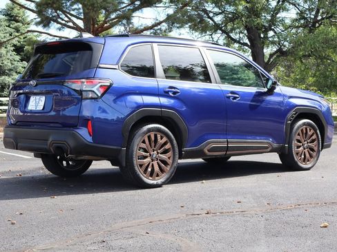 Used 2025 Subaru Forester Sport AWD/4WD image 5
