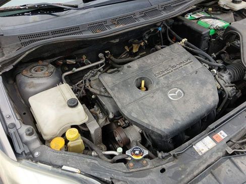 Used 2010 MAZDA MAZDA5 Grand Touring image 19