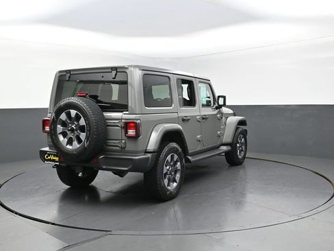 Used 2023 Jeep Wrangler Unlimited Sahara w/ Cold Weather Group AWD/4WD image 39