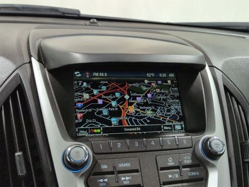 Used 2017 Chevrolet Equinox LT image 31