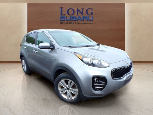 Used 2019 Kia Sportage LX AWD/4WD image 4
