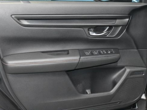 Used 2024 Honda CR-V Sport image 4