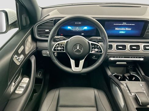 Used 2022 Mercedes-Benz GLE 350 4MATIC image 10