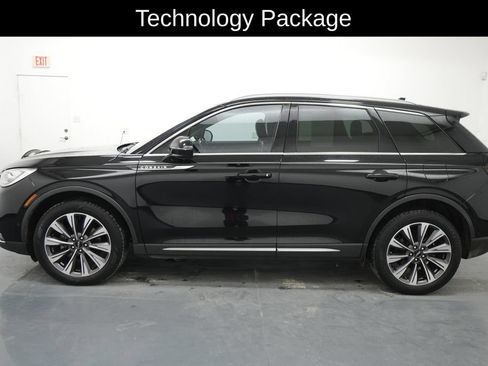 Used 2020 Lincoln Corsair Reserve w/ Equipment Group 201A AWD/4WD image 4