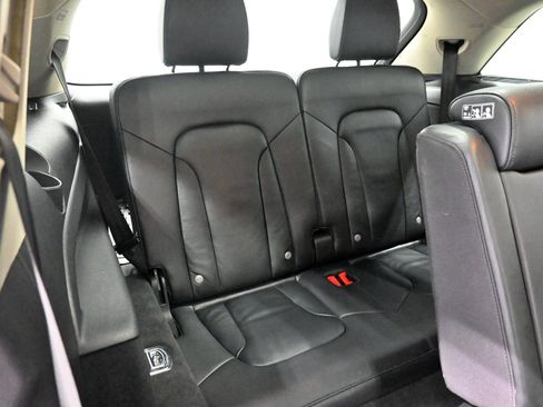 Used 2015 Audi Q7 TDI Premium Plus w/ Premium Plus Package AWD/4WD image 34