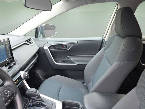 Certified 2021 Toyota RAV4 LE image 13