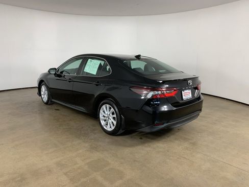 Used 2023 Toyota Camry LE w/ Convenience Package image 14