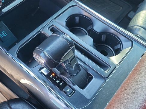 Used 2021 Ford F150 Lariat w/ Equipment Group 502A High image 20