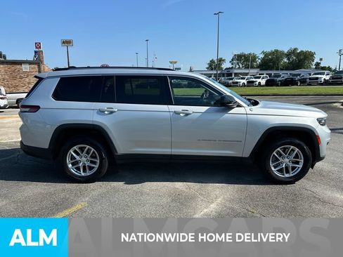 Used 2021 Jeep Grand Cherokee L Laredo w/ Luxury Tech Group I AWD/4WD image 4