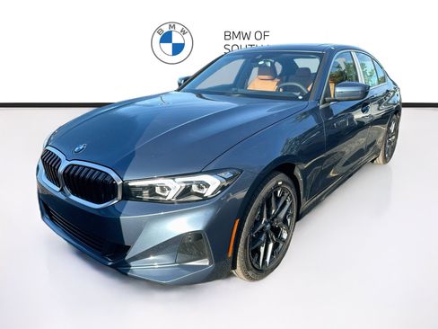New 2026 BMW 330i Sedan w/ Convenience Package RWD image 2
