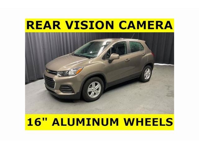 Used 2021 Chevrolet Trax LS FWD image 1