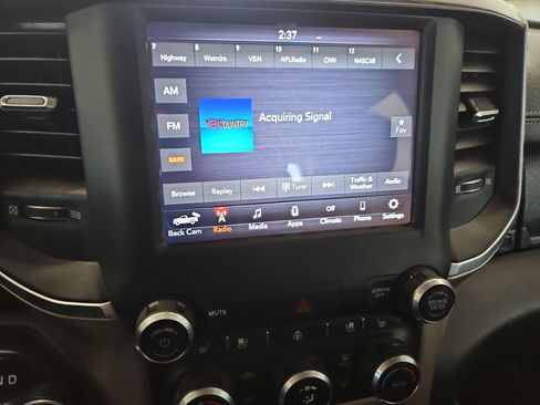 Used 2020 RAM 1500 Laramie image 11