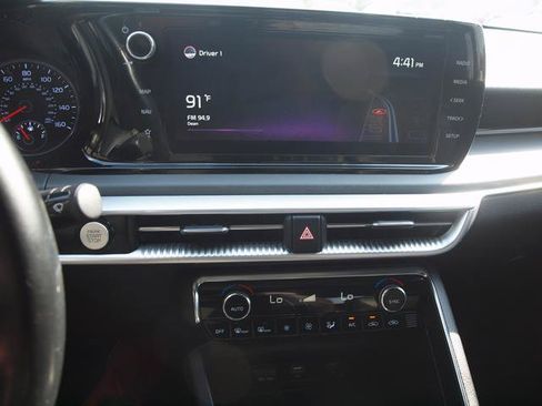 Used 2022 Kia K5 GT-Line w/ GT-Line FWD Premium Package image 10