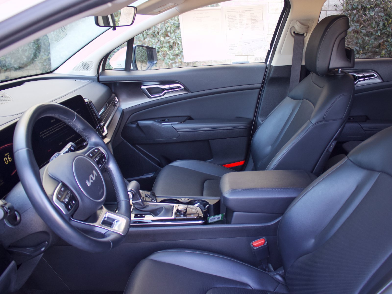 Used 2024 Kia Sportage EX AWD/4WD image 20