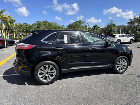 Used 2024 Ford Edge Titanium image 5