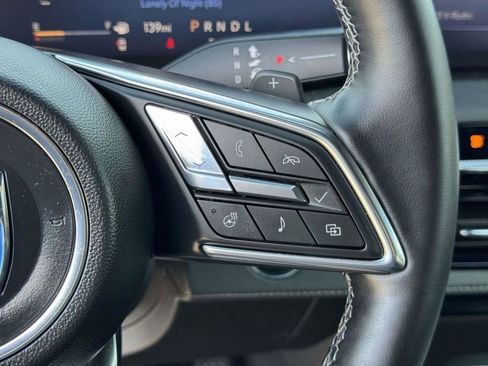 Used 2025 Buick Enclave Preferred image 13