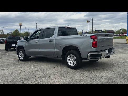 Certified 2025 Chevrolet Silverado 1500 LT AWD/4WD image 28