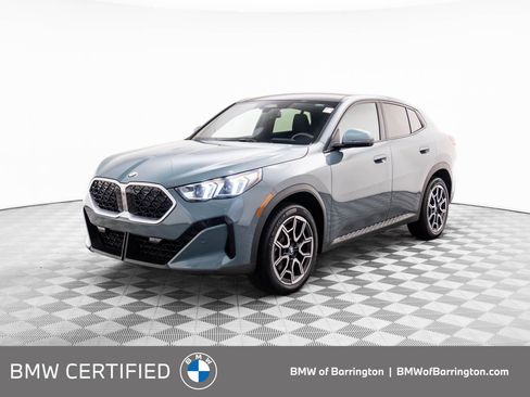Certified 2025 BMW X2 xDrive28i w/ Premium Package image 1