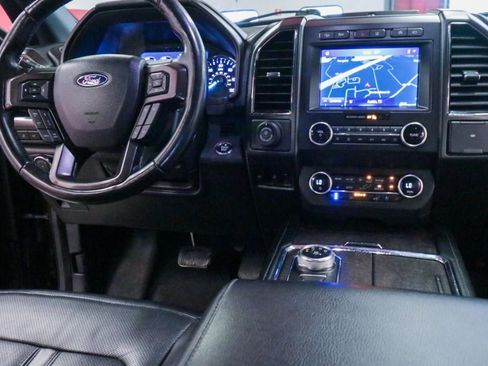 Used 2021 Ford Expedition Max Limited AWD/4WD image 26