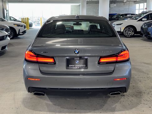 Used 2023 BMW 540i xDrive w/ Executive Package AWD/4WD image 7