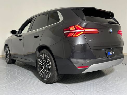 Certified 2025 BMW X3 xDrive30i w/ M Sport Package image 3