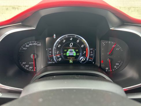 Used 2018 Chevrolet Corvette Z06 RWD image 10
