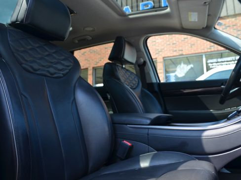 Used 2022 Hyundai Palisade Limited AWD/4WD image 18