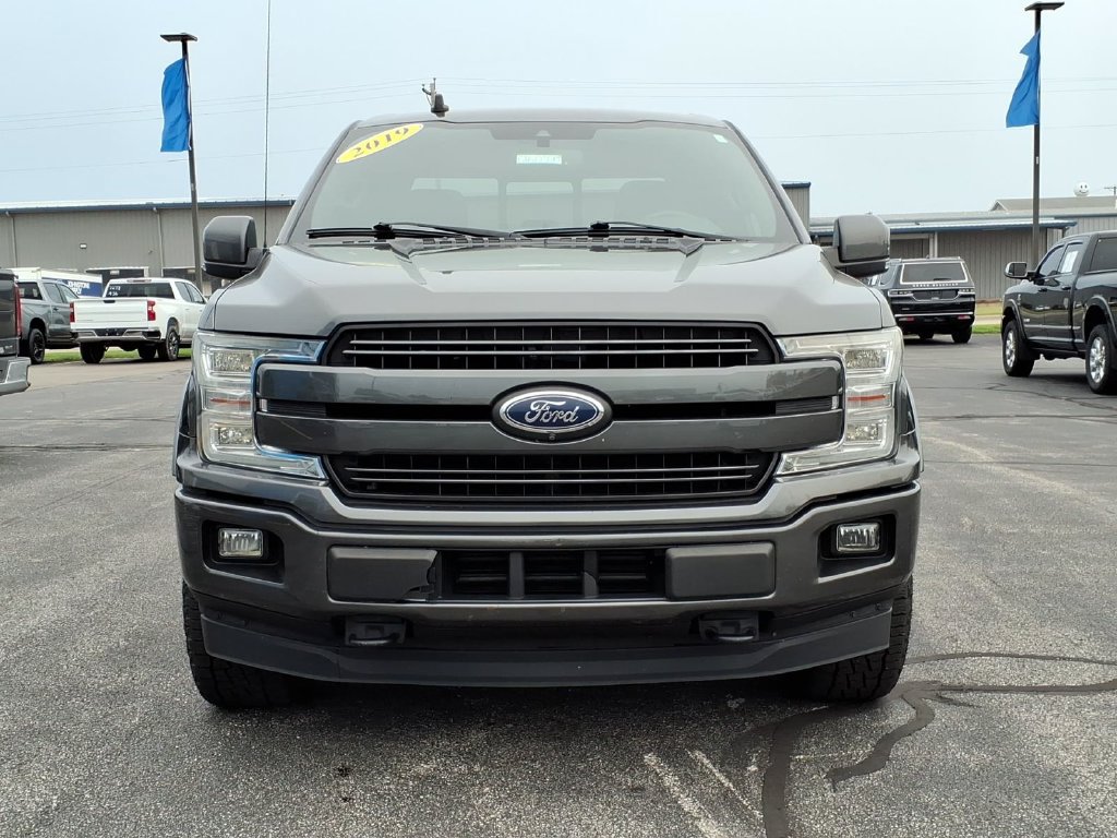 Used 2019 Ford F150 Lariat w/ Equipment Group 502A Luxury AWD/4WD image 2