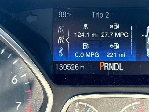 Used 2016 Ford Focus SE w/ SE Cold Weather Package FWD image 18