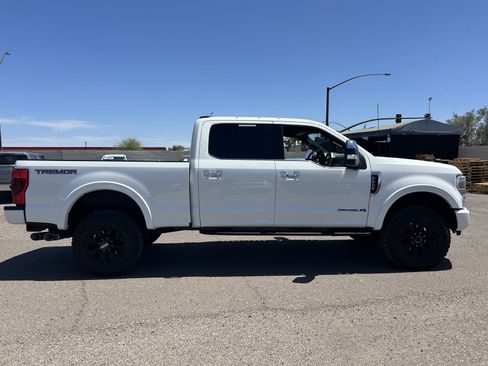 Used 2022 Ford F250 Platinum w/ Tremor Off-Road Package AWD/4WD image 5