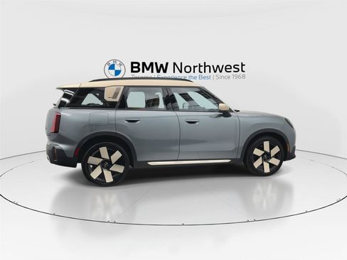 Used 2025 MINI Cooper Countryman S AWD/4WD image 4