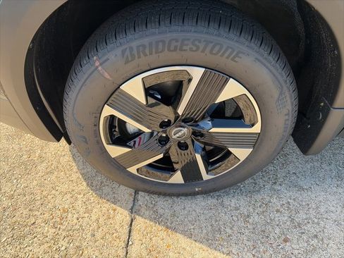 New 2026 Nissan Kicks SV w/ SV Premium Package image 10