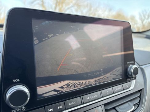 Used 2024 Nissan Altima 2.5 SR image 36