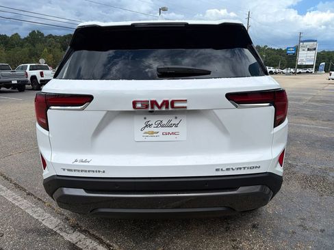 New 2027 GMC Terrain Elevation FWD image 4
