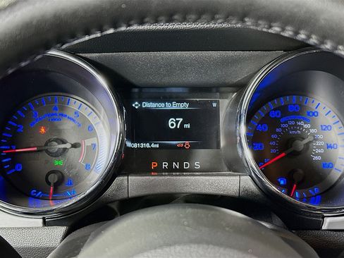 Used 2017 Ford Mustang Premium RWD image 19