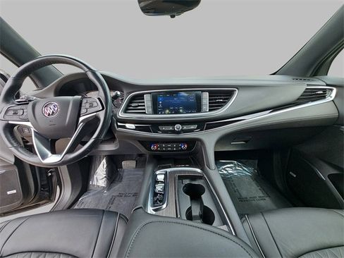 Certified 2023 Buick Enclave Avenir w/ Avenir Technology Package image 9